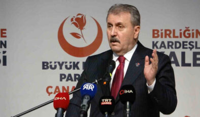 Büyük Birlik Partisi (BBP) Genel Başkanı Mustafa Destici, Tuncer Bakırhan’ı sosyal medya hesabından yaptığı sert bir paylaşımla hedef aldı.