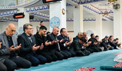 MHP Dilovası Teşkilatı Polis Haftasında Şehitleri Andı