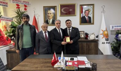 EMŞAV Diyarbakır İl Başkanı Hasip Başdemir’den AK Parti Çınar İlçe Başkanı Mehmet Arzu’ya Ziyaret