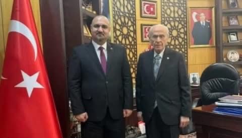 Kerkük’te Tarihi Gün: İlk Kez Bir Türkmen Vali Seçildi