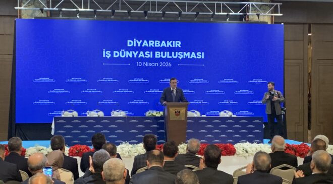 Cevdet Yılmaz, Diyarbakır’da İş Dünyası Temsilcileriyle Buluştu