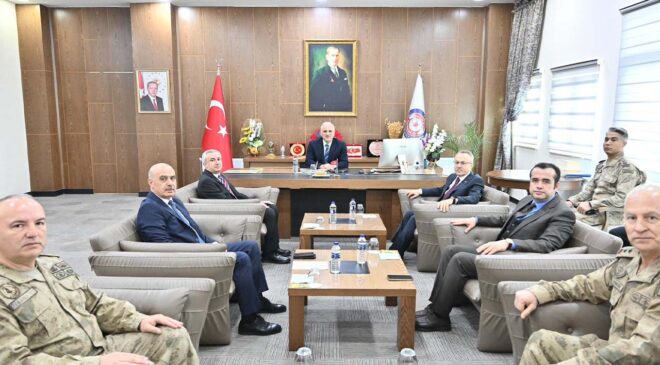 Lice’de uyuşturucu ile mücadele toplantısı: Vali de katıldı