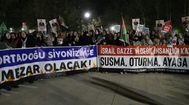 Diyarbakır’da Mescid-i Aksa ve idam yasası yürüyüşü