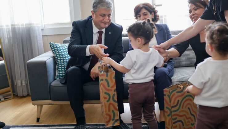 Adana Valisi Mustafa Yavuz, Kurban Bayramı Öncesi Şehit Ailelerini Ziyaret Etti