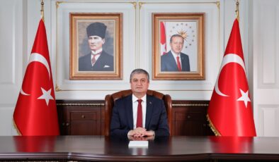 Adana’da 19 Mayıs Atatürk’ü Anma, Gençlik ve Spor Bayramı Coşkuyla Kutlanıyor
