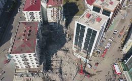 Diyarbakır’da 89 kişinin hayatını kaybettiği Galeria Sitesi davası başladı