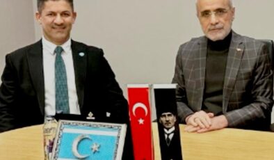 Cumhurbaşkanı Başdanışmanı Yalçın Topçu’dan Kerkük Mesajı: “Irak’ın Bütünlüğünün Bozulmasına İzin Vermeyeceğiz”