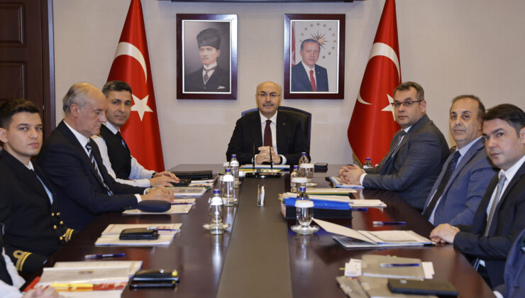 ADANA İL ASAYİŞ VE GÜVENLİK DEĞERLENDİRME TOPLANTISI GERÇEKLEŞTİRİLDİ