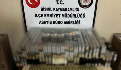Diyarbakır’da 360 paket bandrolsuz tütün mamülleri ve 400 adet tabanca fişeği ele geçirildi