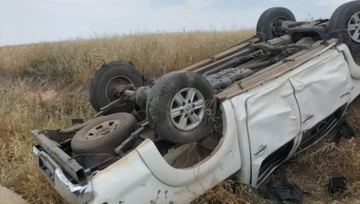 Diyarbakır’da pikap takla attı: 3 yaralı