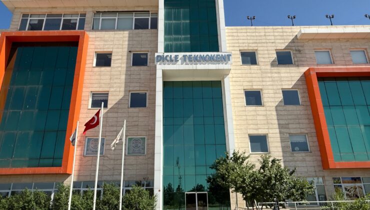 Dicle Teknokent binasında yangın