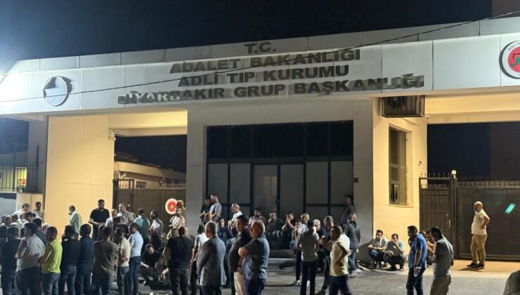 Diyarbakır’da husumetli aileler arasında kavga: 2 ölü
