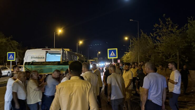 112 personeli, kanalda boğulan oğlunu son yolculuğuna uğurladı