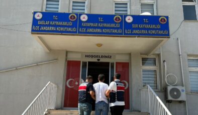 Diyarbakır’da aranan şüpheliyi yakalama operasyonunda jandarmaya silahlı saldırı