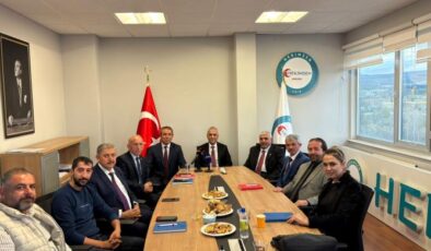 Adalet ve Liyakatli Sendikalar Konfederasyonu Ankara’da Tanıtıldı: Dr. Adil Kurban “Yeni Dönem Başlıyor” Dedi