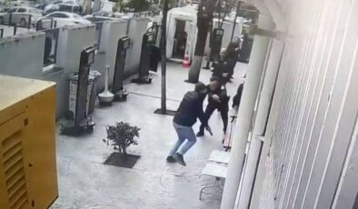 Polis silahı ile intihar etti!