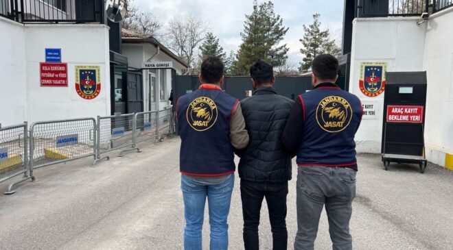 Diyarbakır’da Büyük JASAT Operasyonu: 127 Aranan Şüpheli Yakalandı
