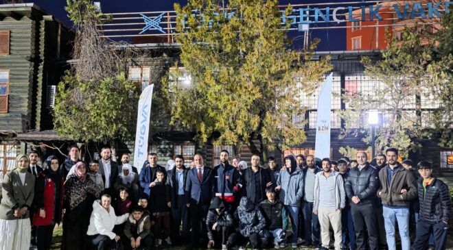 TÜGVA Kayapınar’dan Ramazan’a Özel Gönül Buluşması: Yetim Çocuklar ve Kimsesiz Yaşlılar Aynı Sofrada