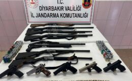 Diyarbakır’da Jandarmadan Silah Kaçakçılığı Operasyonu: 3 AK-47 ve 23 Tabanca Ele Geçirildi