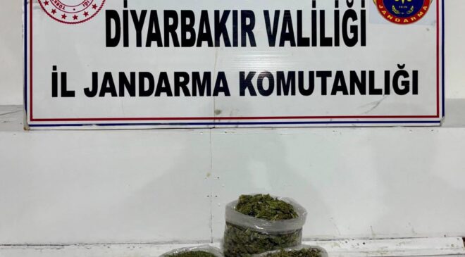 Diyarbakır’da Jandarmadan Uyuşturucu Operasyonları: 24 Şüpheliye İşlem, 14 Kg Esrar Ele Geçirildi
