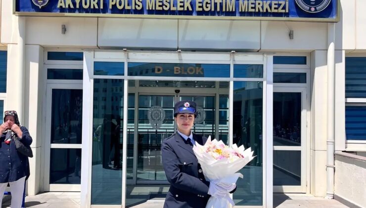 POLİS AKADEMİSİ MEZUNU KIZINA DUYGULANDIRAN MESAJ
