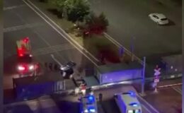 Diyarbakır’da otomobil yük trenine çarptı: 2 yaralı