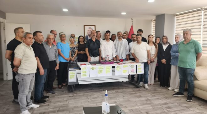 CHP’de İstifa Depremi: Diyarbakır İl ve İlçe Örgütleri Topluca İstifa Etti.