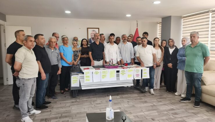 CHP’de İstifa Depremi: Diyarbakır İl ve İlçe Örgütleri Topluca İstifa Etti.