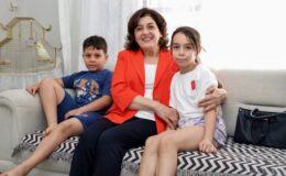 Adana’da Süreyya Yavuz Hanımefendi, Aileleri Ziyaret Etti