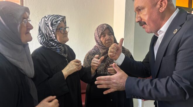 MHP Dilovası’ndan “Komşum Nasılsın” ziyareti: “Siyasetimizin merkezinde insan var”
