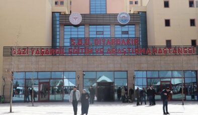 Diyarbakır’da hastane bahçesinde çıkan tartışma idare katına taşındı