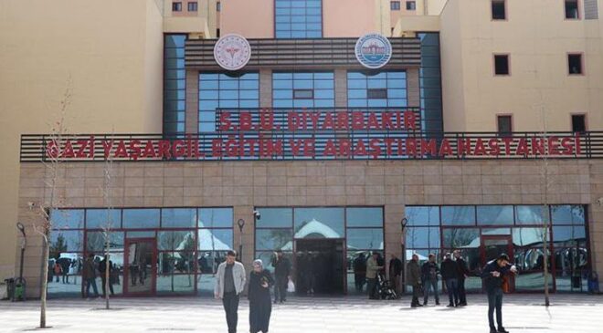Diyarbakır’da hastane bahçesinde çıkan tartışma idare katına taşındı