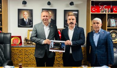 MHP Dilovası Teşkilatı Faaliyet Raporunu İl Başkanı Enes Emengen’e Sundu
